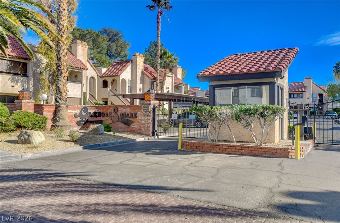 1751 East Reno Avenue 105