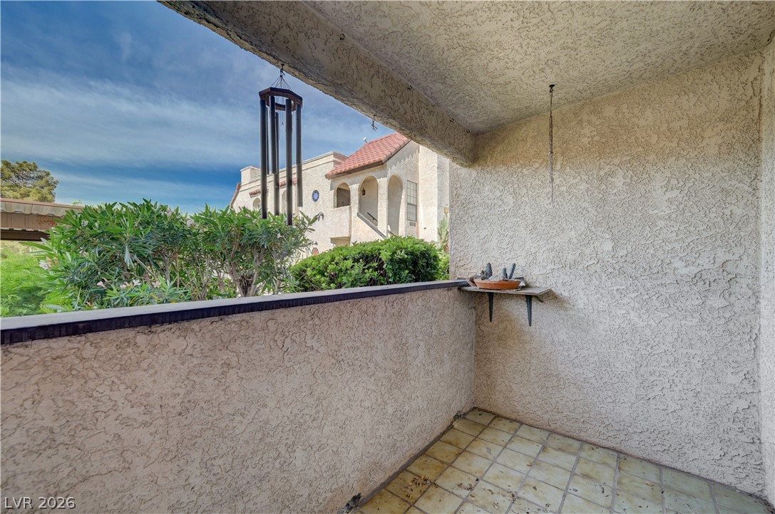 1751 East Reno Avenue 105