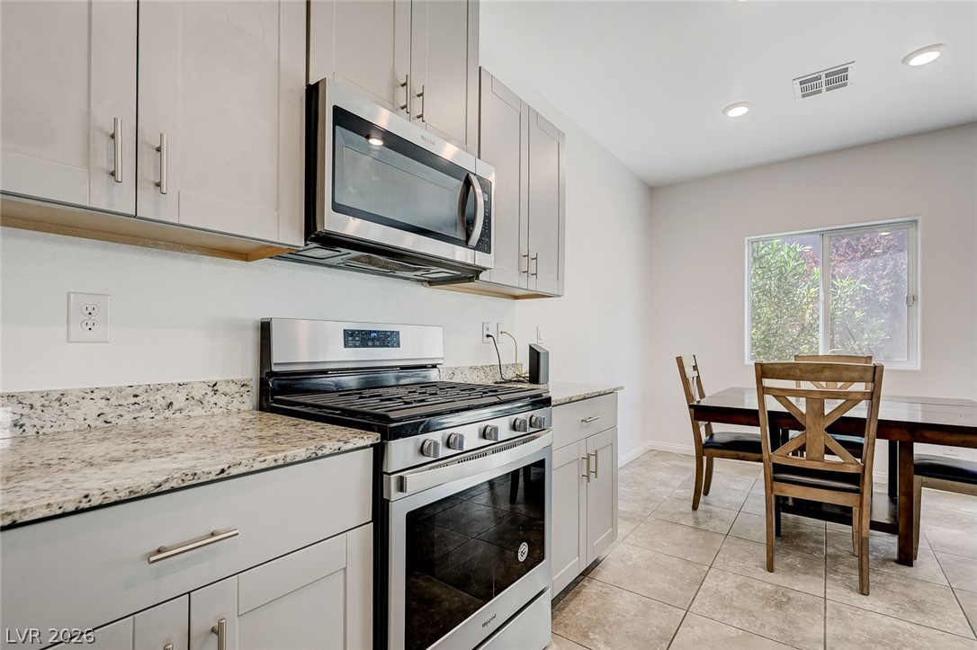 9249 Brayden Bay Street