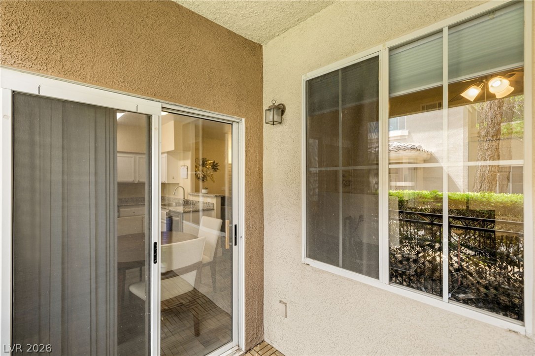9050 West Warm Springs Road 1077