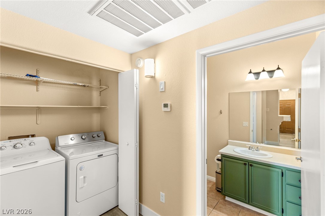 9050 West Warm Springs Road 1077