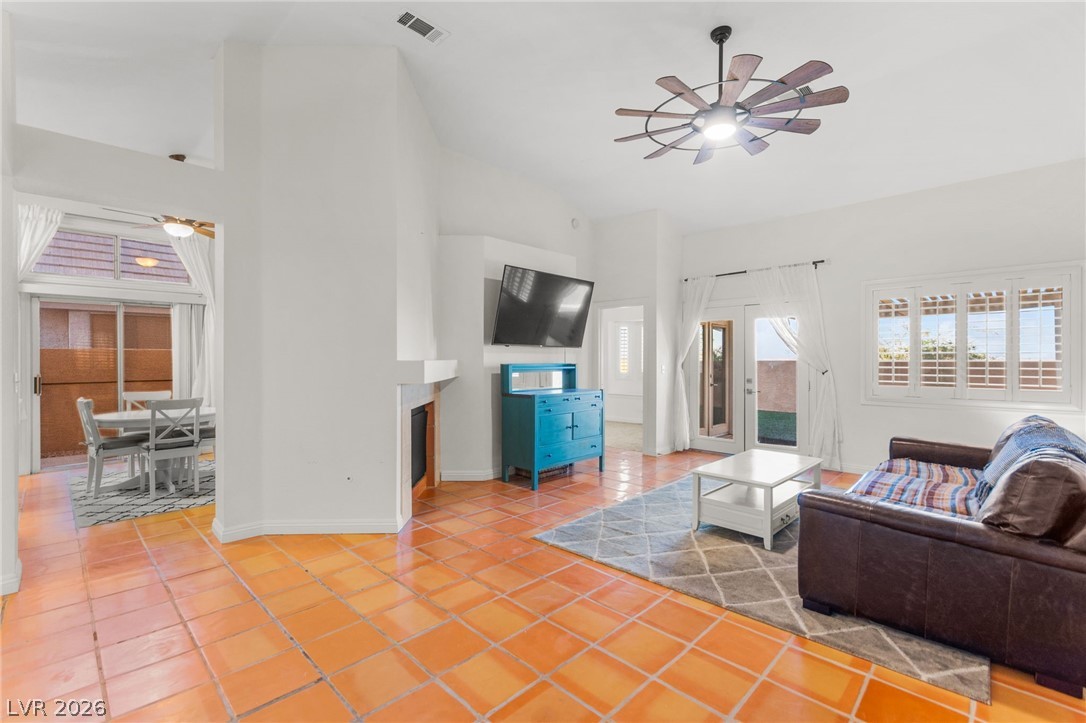 1687 Duarte Drive