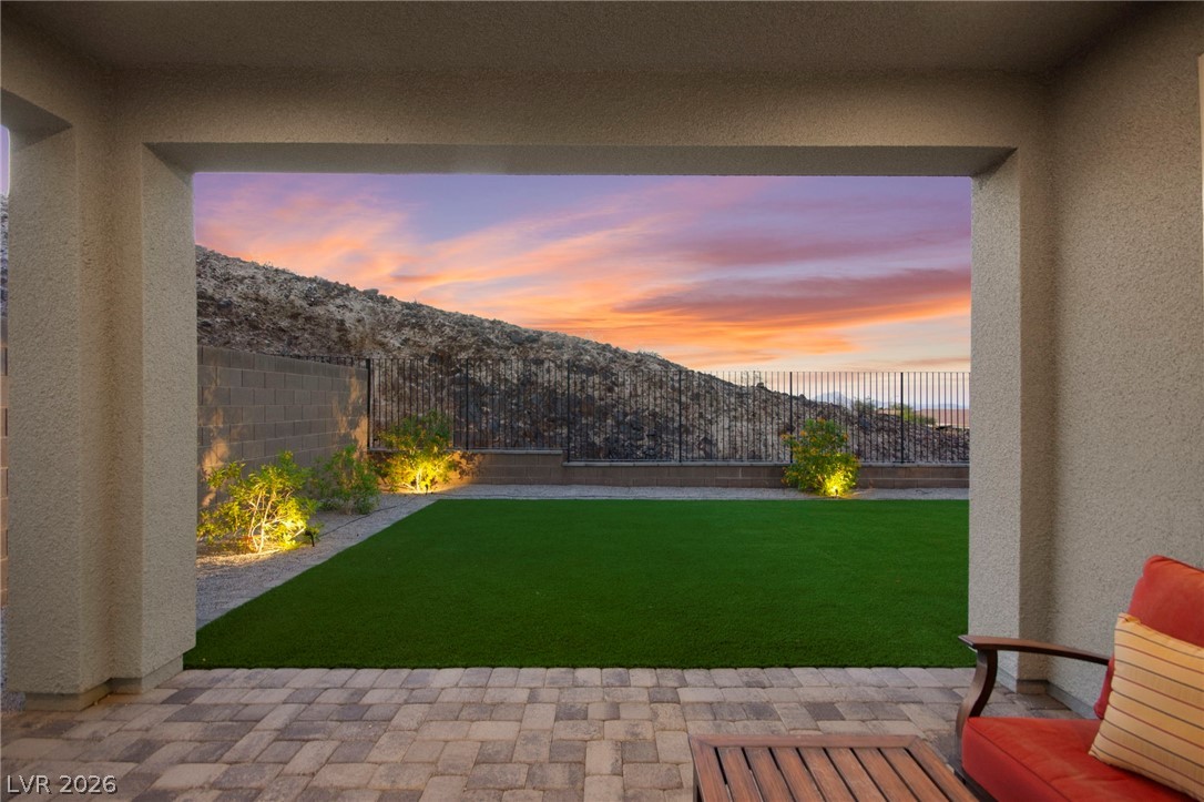 2004 Peaceful Mesa Court