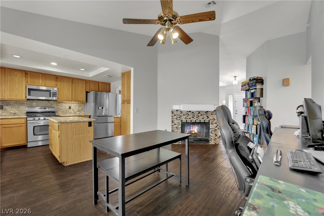 5521 Tincup Drive