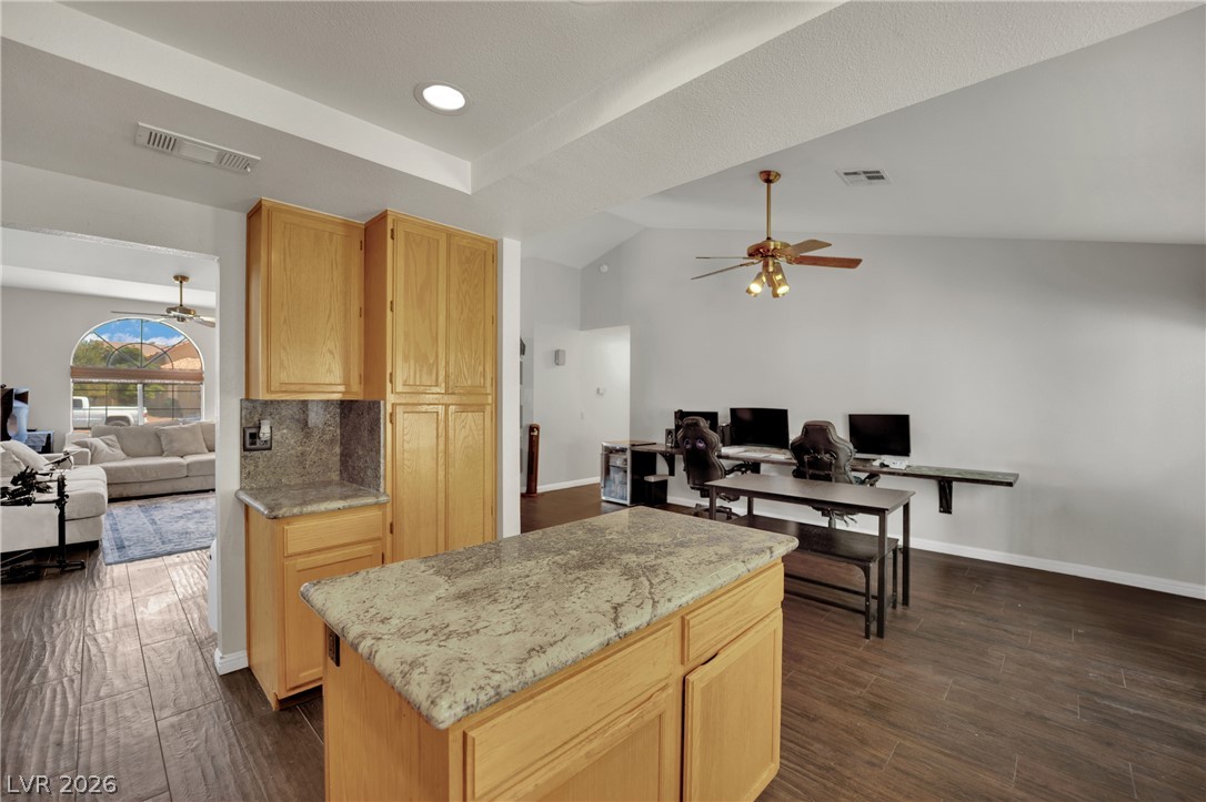 5521 Tincup Drive