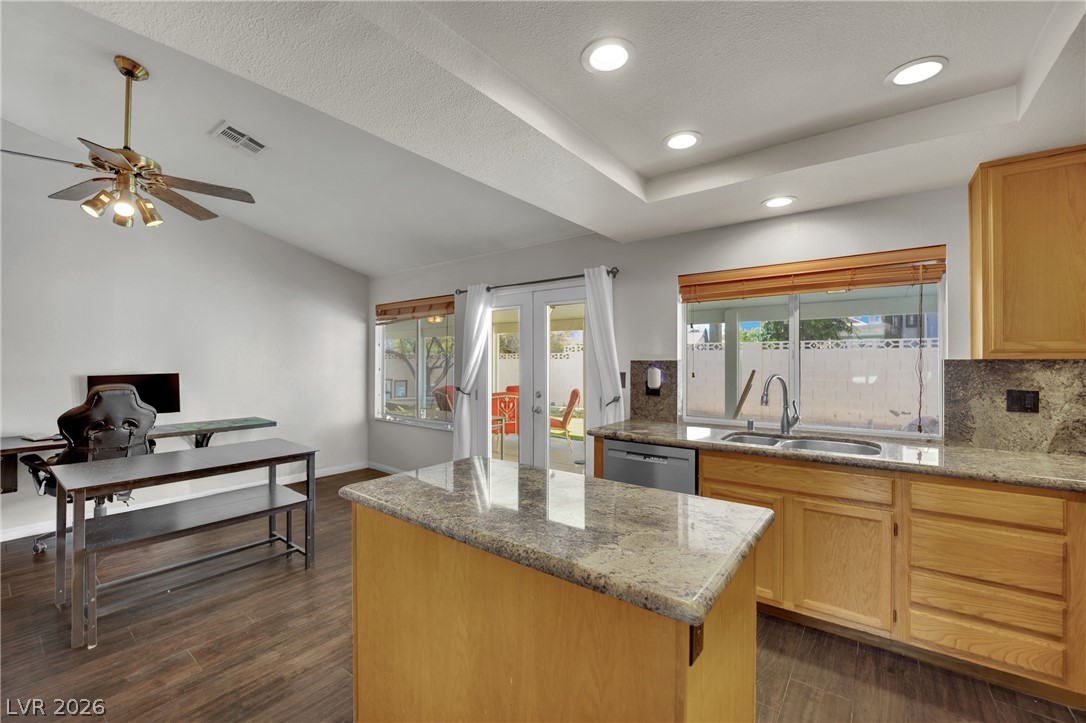 5521 Tincup Drive