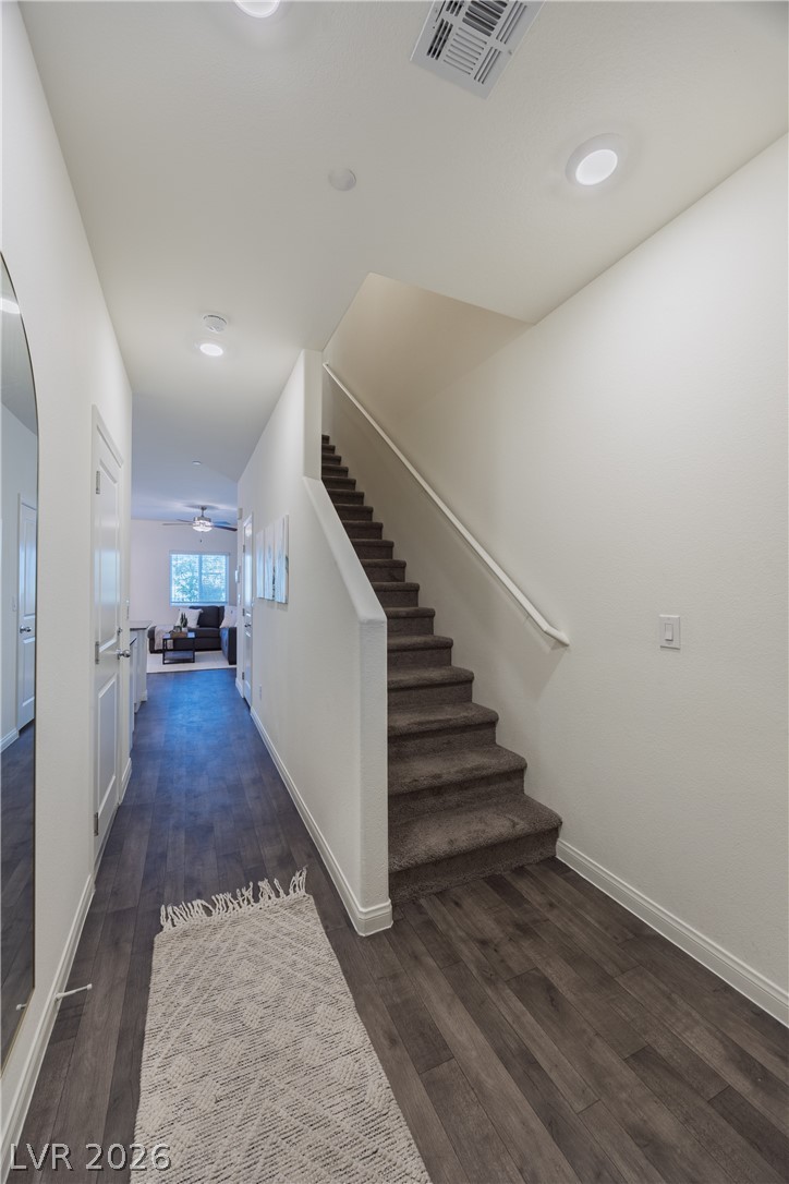 544 Thistleberry Avenue