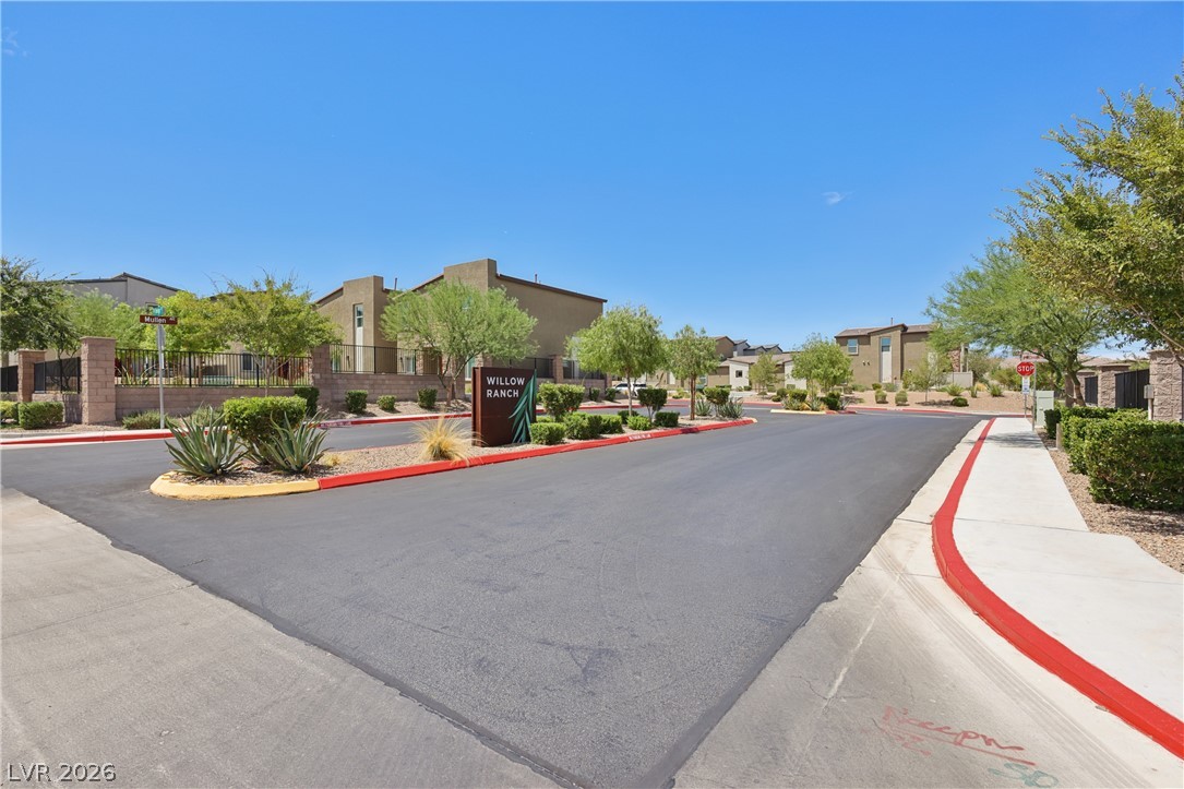 544 Thistleberry Avenue