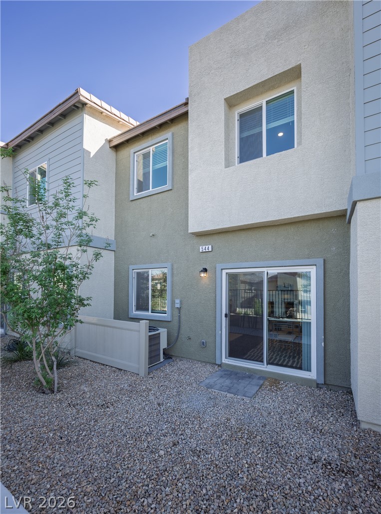 544 Thistleberry Avenue