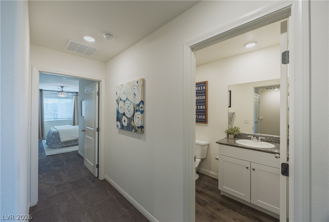 544 Thistleberry Avenue