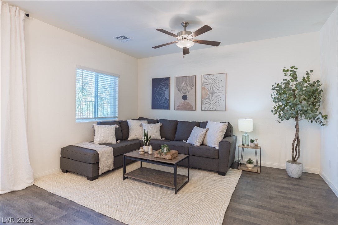 544 Thistleberry Avenue