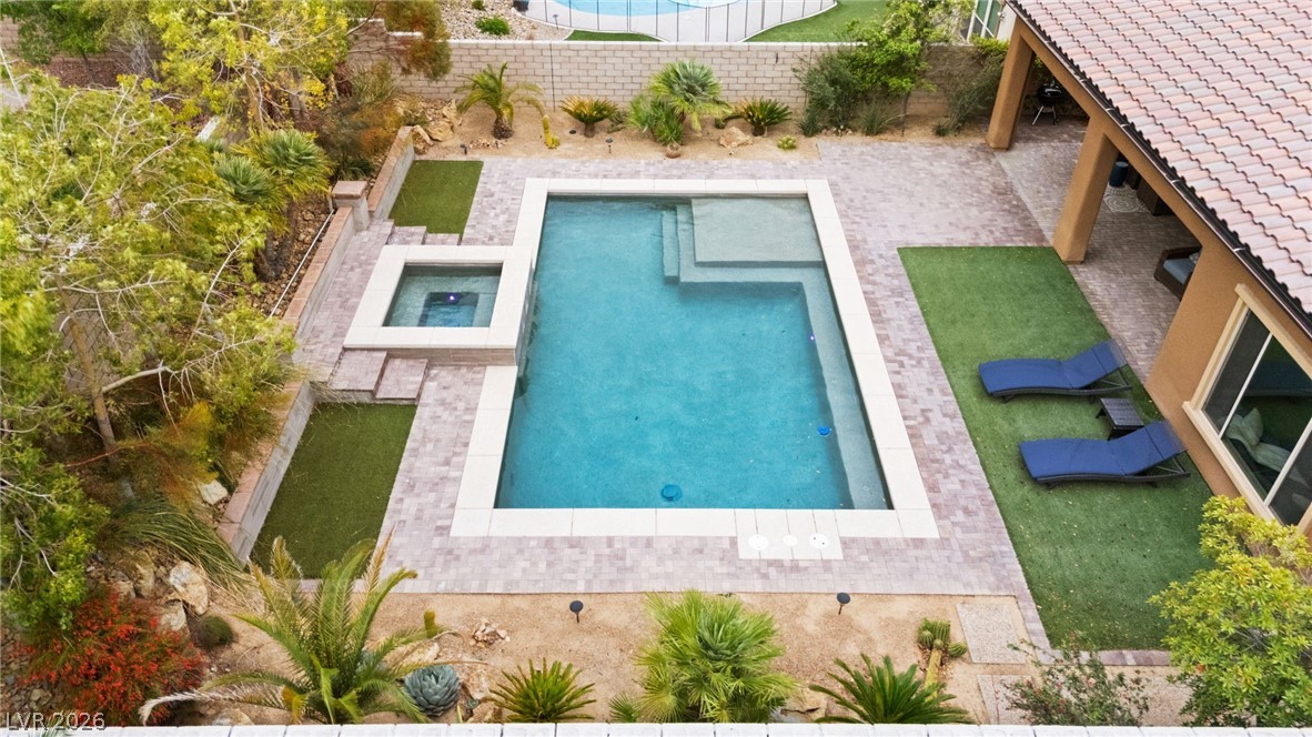 11832 Saverio Avenue