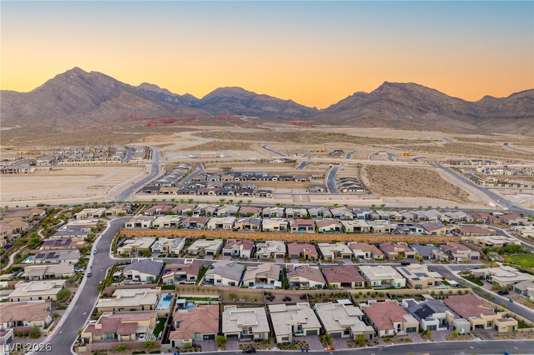 445 Cliff Terrace Avenue