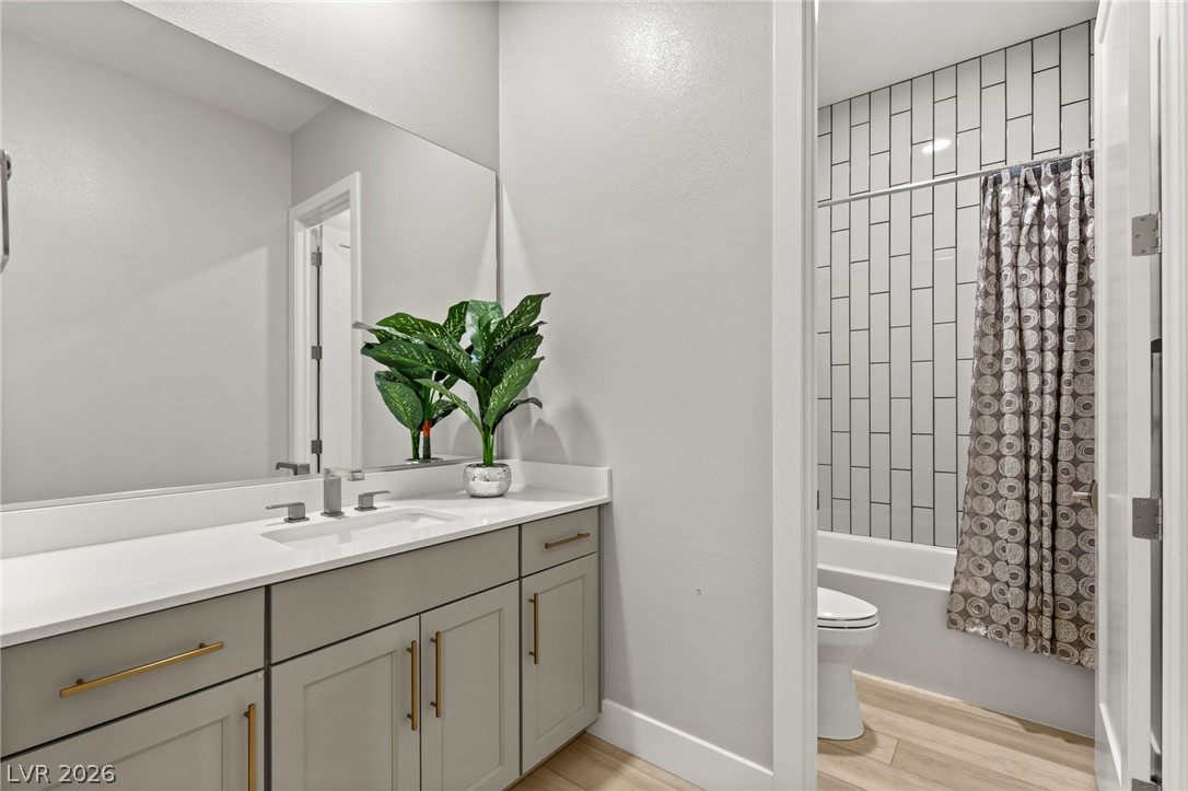 445 Cliff Terrace Avenue