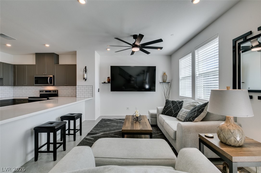 6180 Garden Crest Street