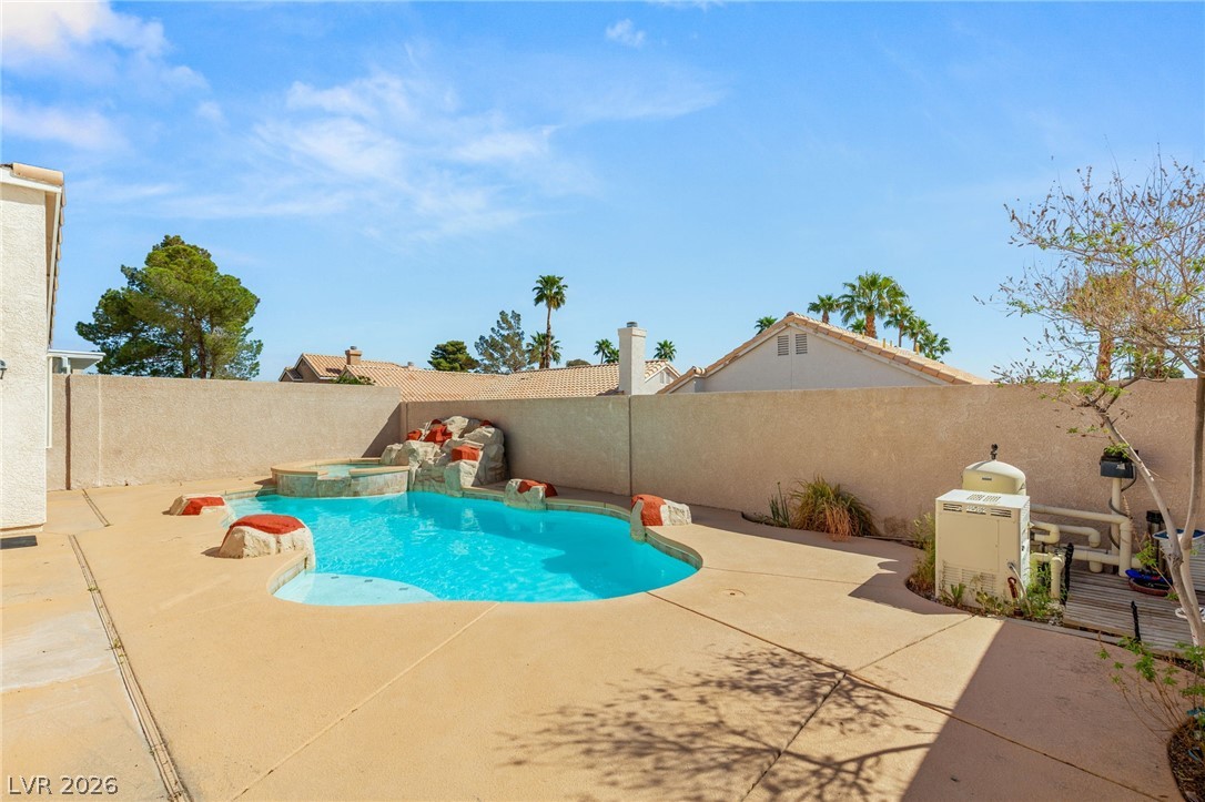 3954 Golden Elm Street