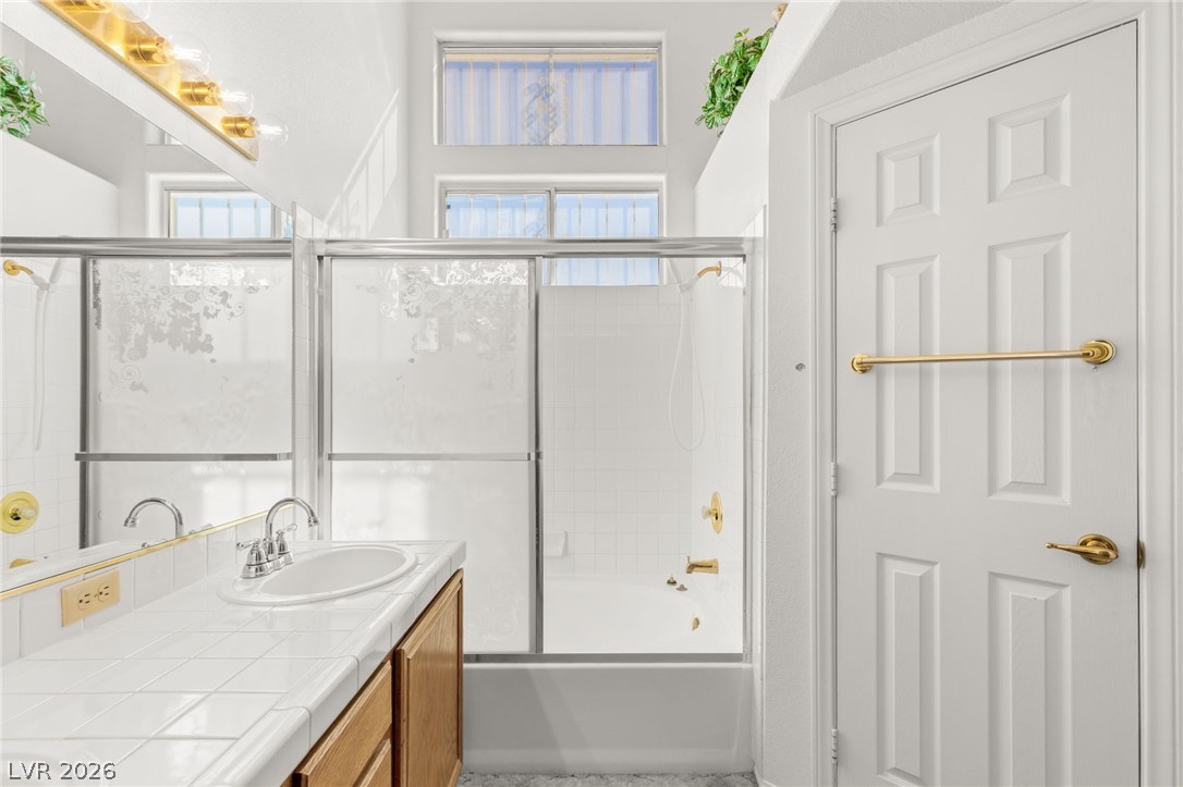 3954 Golden Elm Street