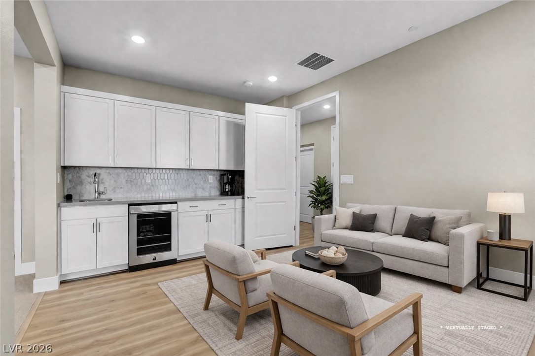 4193 Solace Street 0