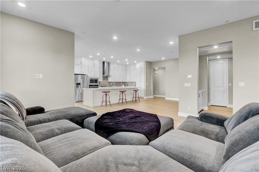 4193 Solace Street 0