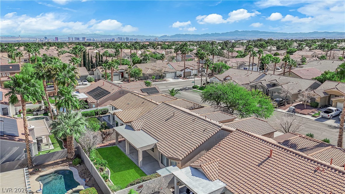 9808 Dusty Winds Avenue