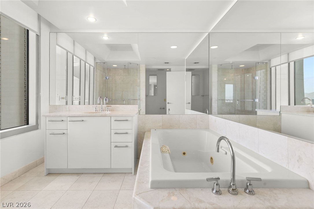 222 Karen Avenue 1702