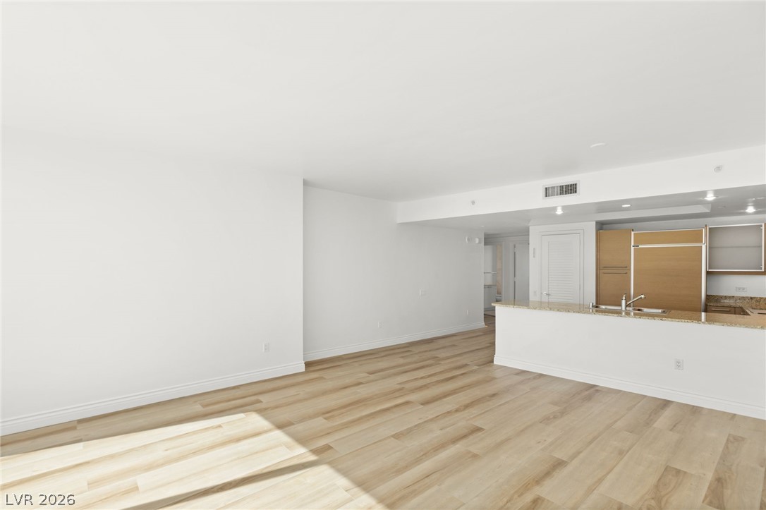 222 Karen Avenue 1702