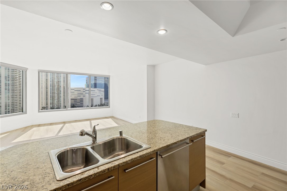 222 Karen Avenue 1702