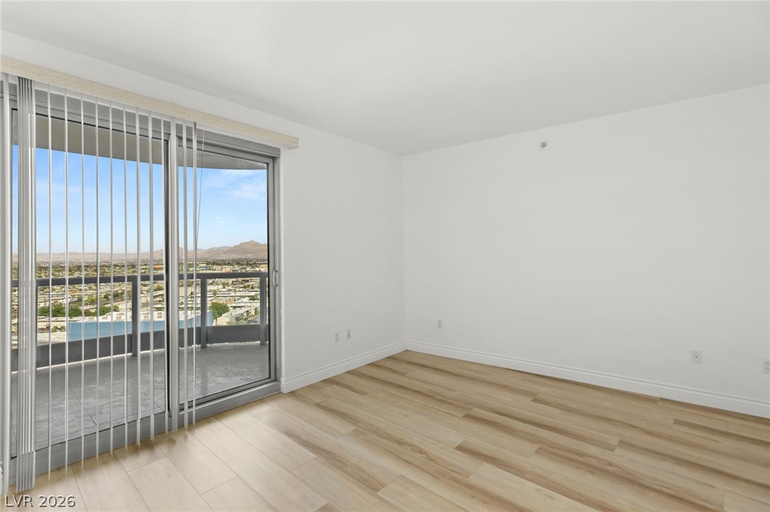 222 Karen Avenue 1702