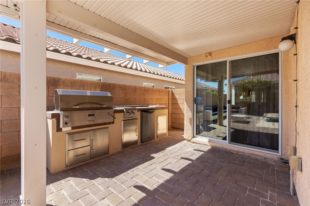 9360 Maple Red Court