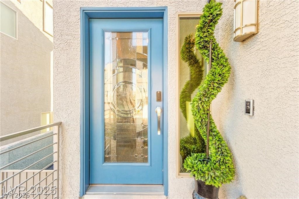 8011 Haywood Estate Avenue