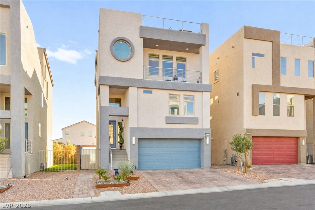 8011 Haywood Estate Avenue