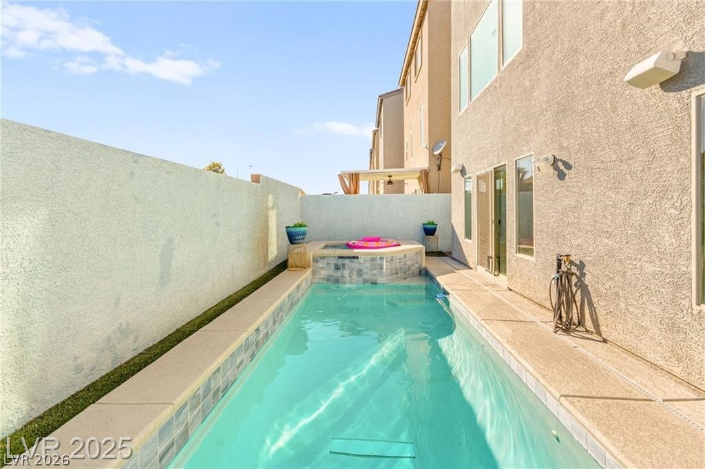 8011 Haywood Estate Avenue