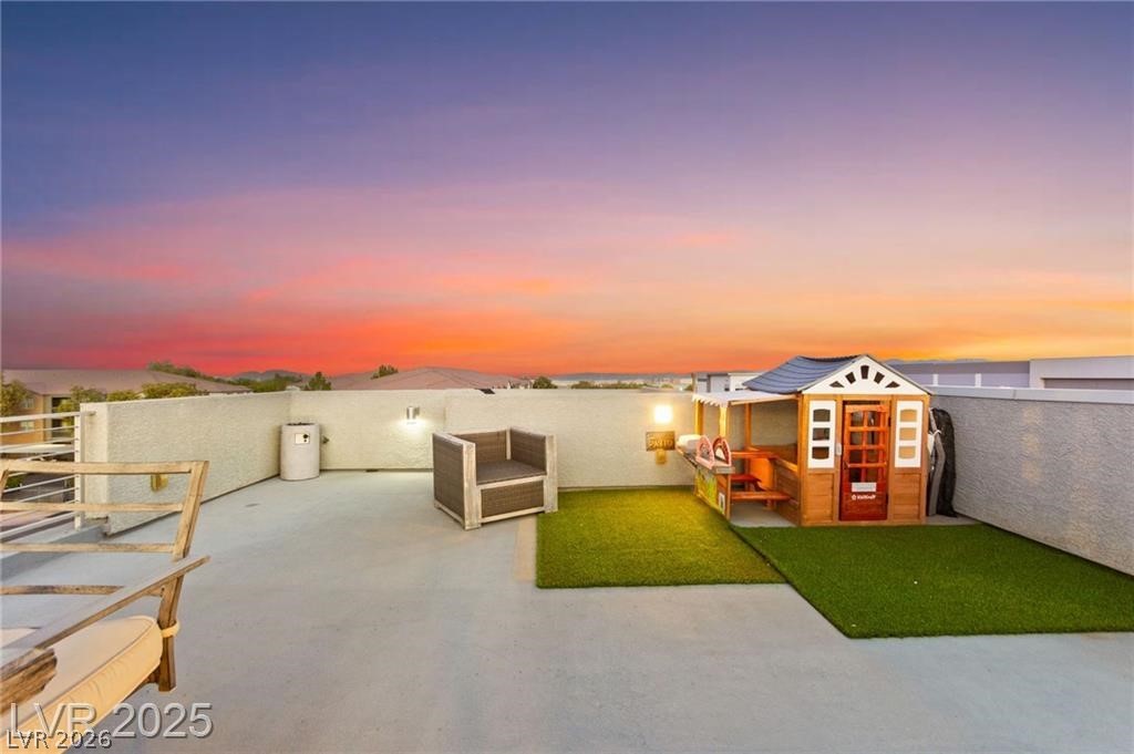 8011 Haywood Estate Avenue