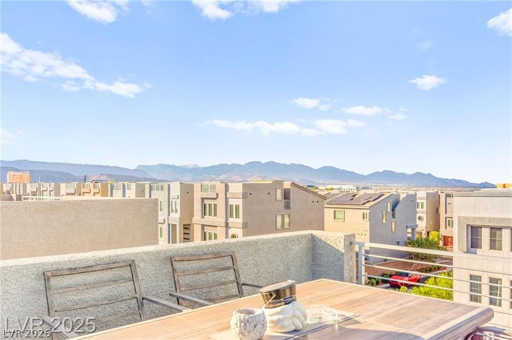 8011 Haywood Estate Avenue