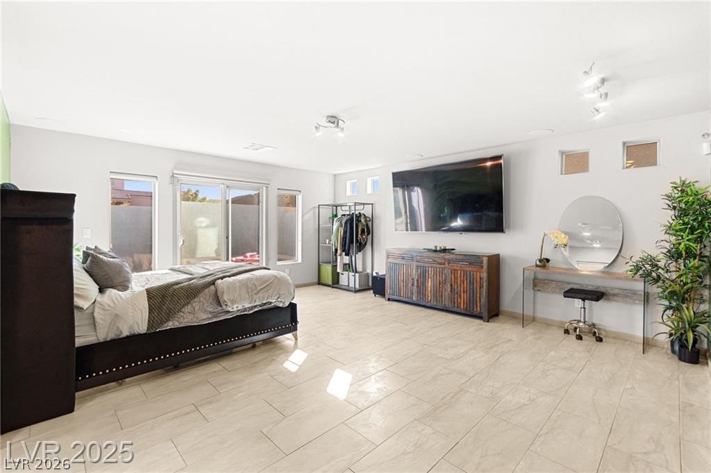 8011 Haywood Estate Avenue