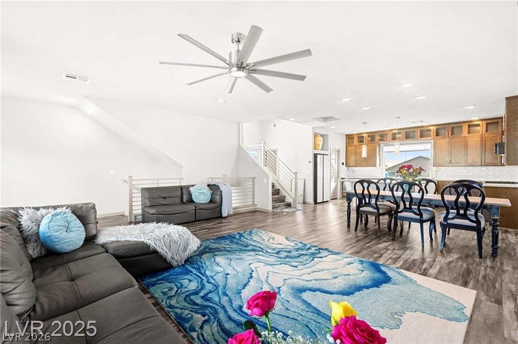 8011 Haywood Estate Avenue