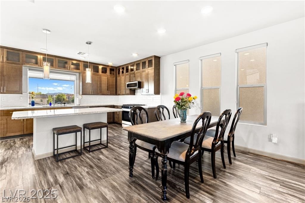 8011 Haywood Estate Avenue