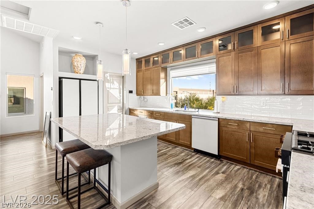 8011 Haywood Estate Avenue