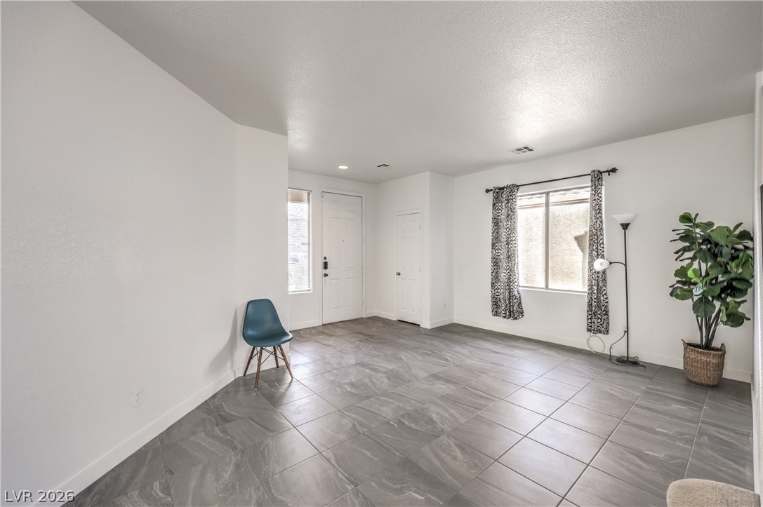 920 Gary Carmena Avenue