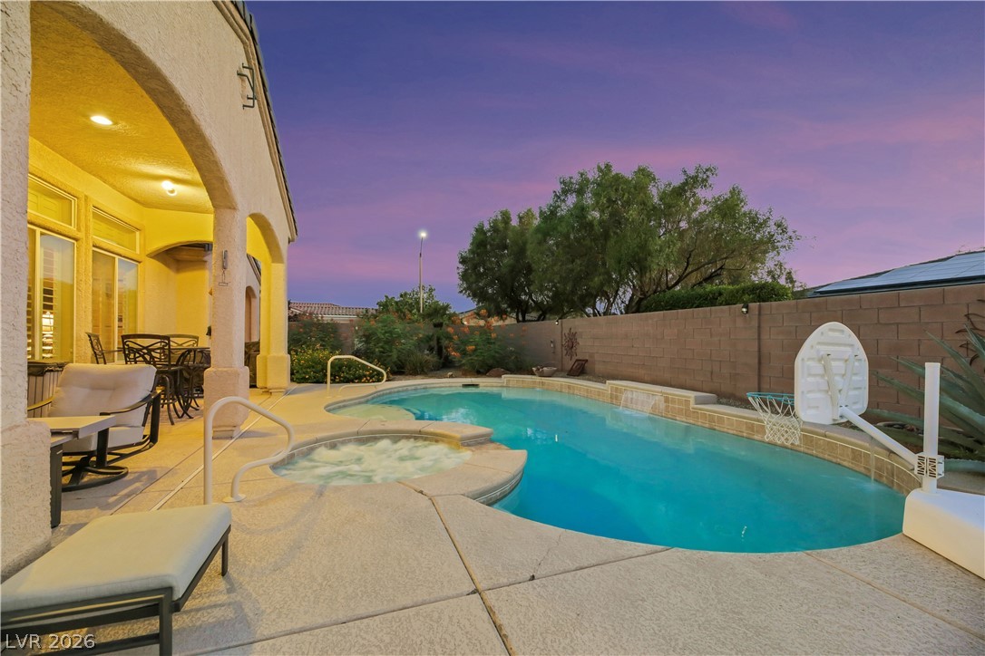 6425 Orto Botanico Court