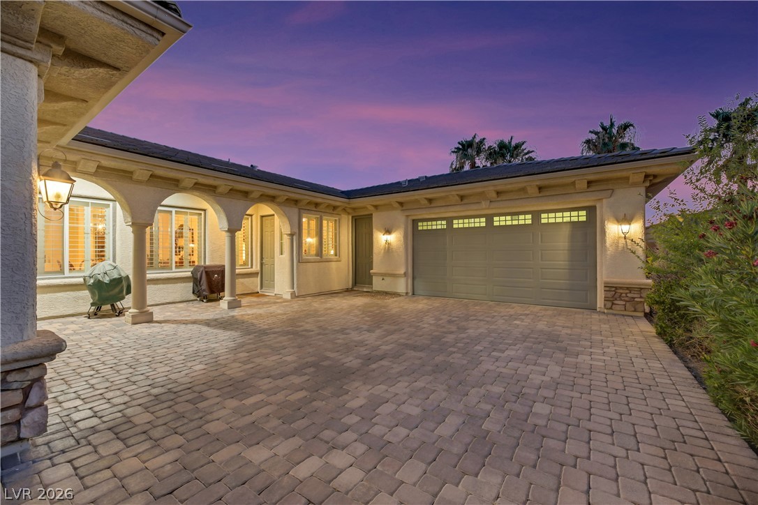 6425 Orto Botanico Court