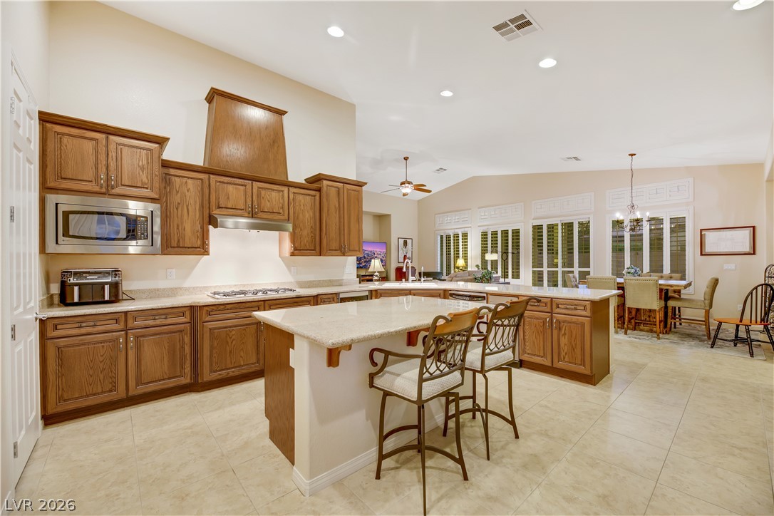 6425 Orto Botanico Court