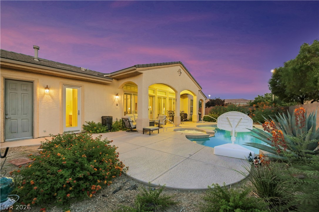 6425 Orto Botanico Court