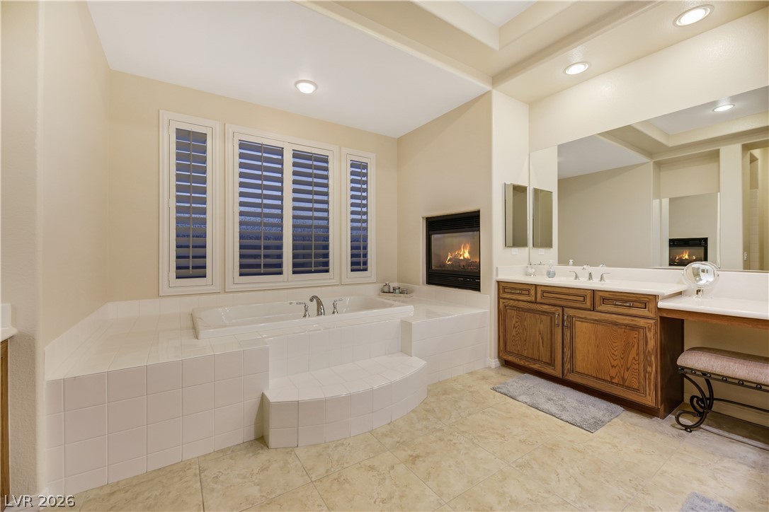 6425 Orto Botanico Court