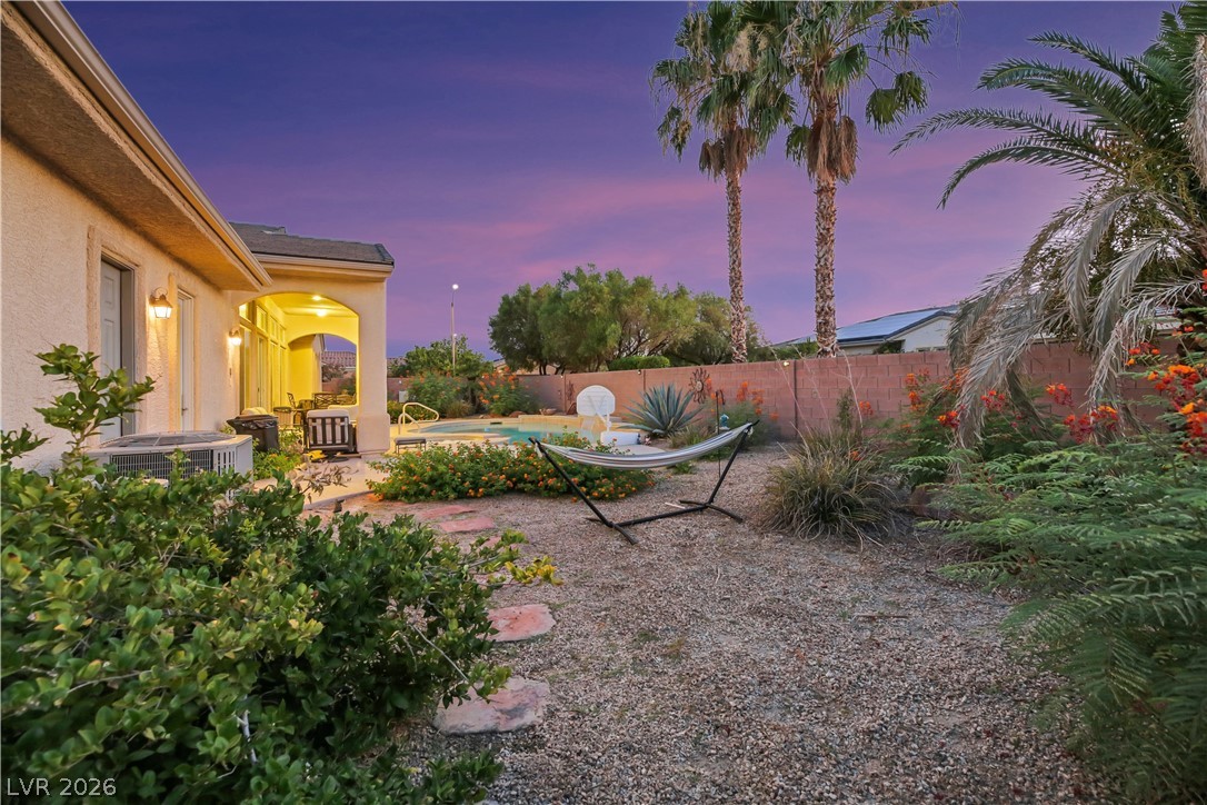6425 Orto Botanico Court
