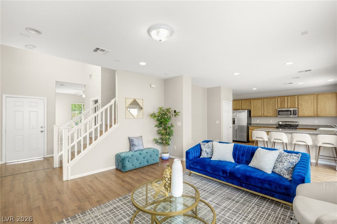 9020 Fathers Pride Avenue