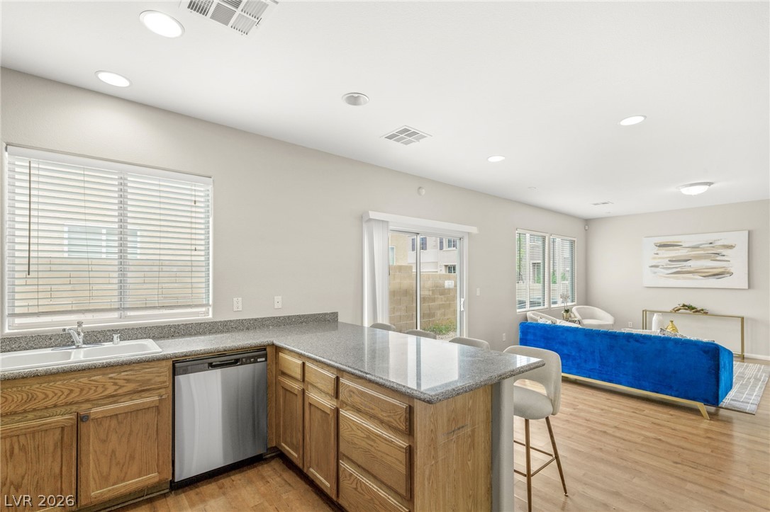 9020 Fathers Pride Avenue