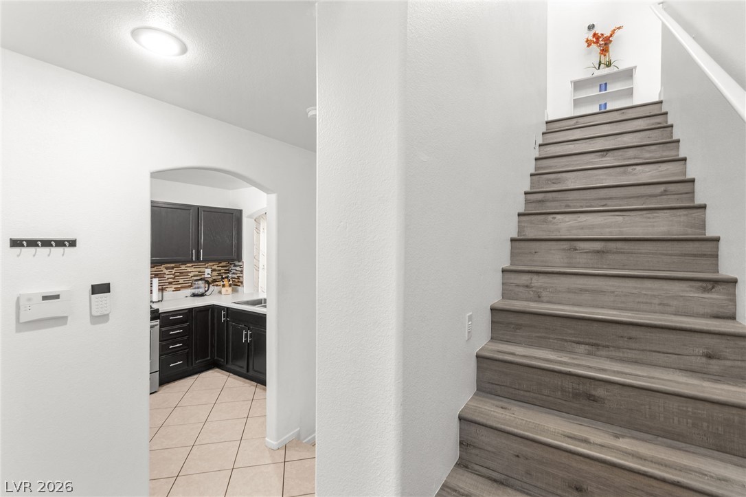 10378 Midseason Mist Street