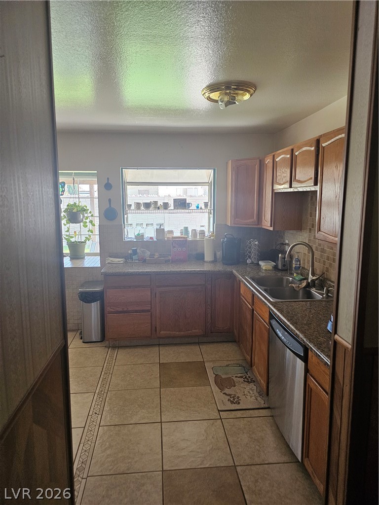 6325 Portola Road