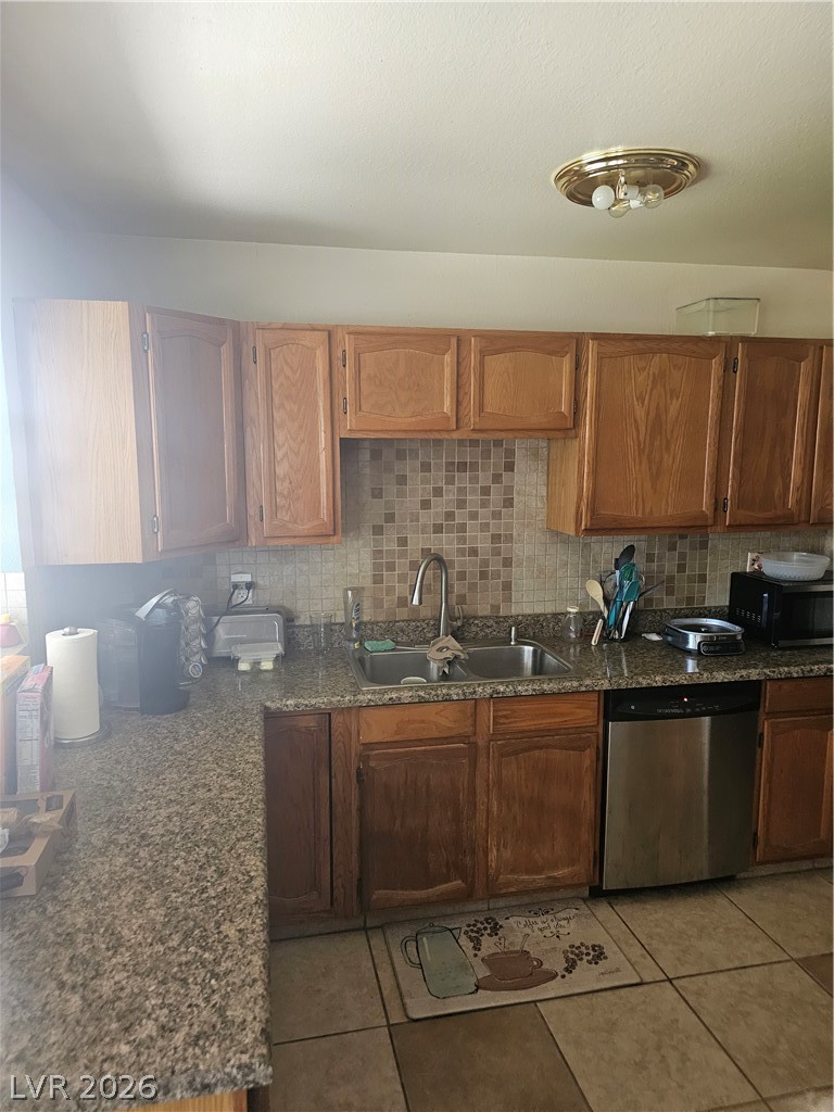 6325 Portola Road